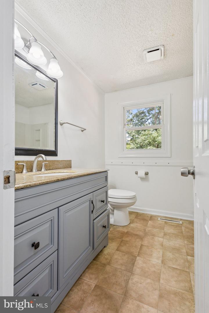 6035 LORIELLA PARK DR, FREDERICKSBURG, Virginia 22407, 4 Bedrooms Bedrooms, ,2 BathroomsBathrooms,Residential,For sale,6035 LORIELLA PARK DR,VASP2034094 MLS # VASP2034094