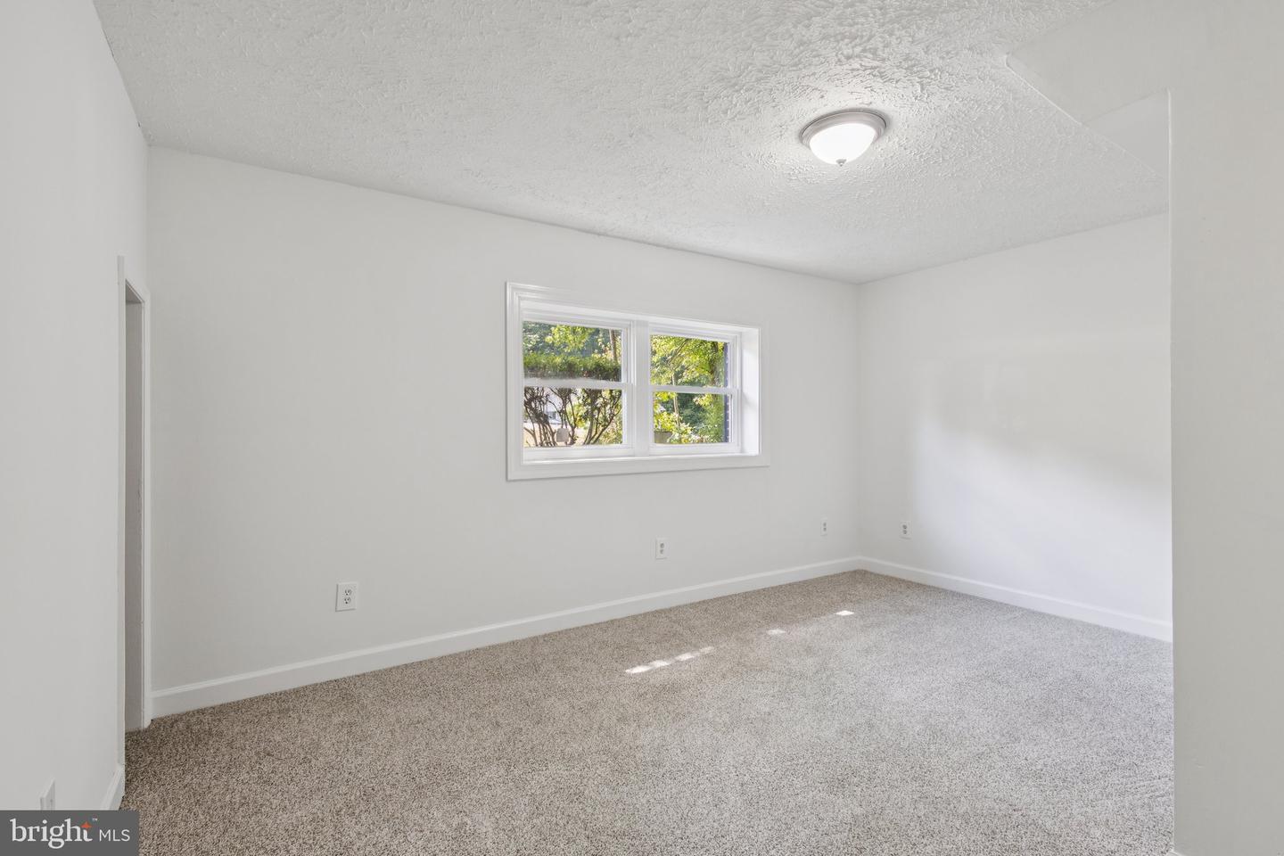 6035 LORIELLA PARK DR, FREDERICKSBURG, Virginia 22407, 4 Bedrooms Bedrooms, ,2 BathroomsBathrooms,Residential,For sale,6035 LORIELLA PARK DR,VASP2034094 MLS # VASP2034094