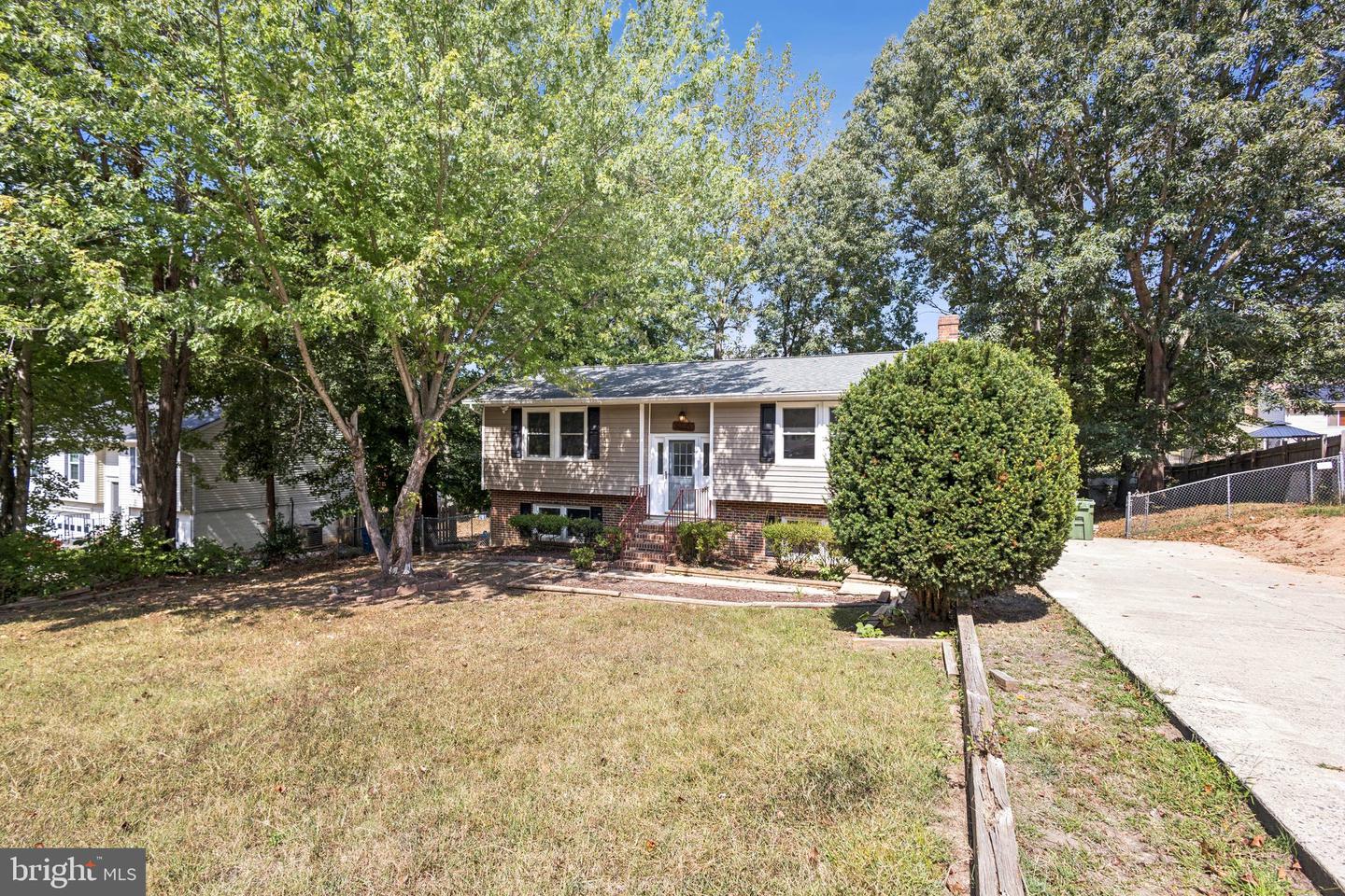 6035 LORIELLA PARK DR, FREDERICKSBURG, Virginia 22407, 4 Bedrooms Bedrooms, ,2 BathroomsBathrooms,Residential,For sale,6035 LORIELLA PARK DR,VASP2034094 MLS # VASP2034094