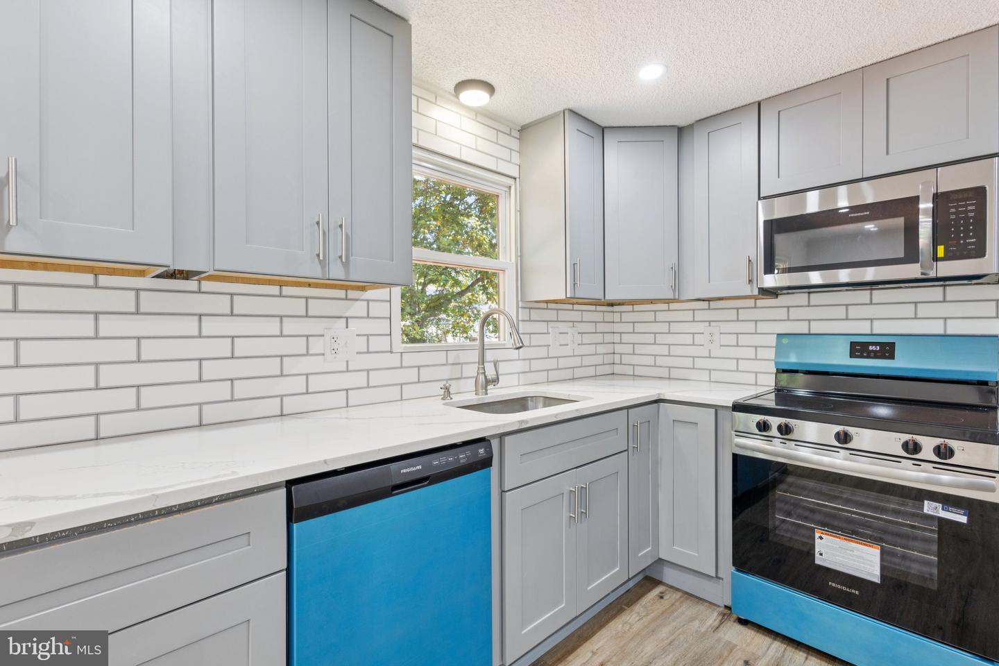 6035 LORIELLA PARK DR, FREDERICKSBURG, Virginia 22407, 4 Bedrooms Bedrooms, ,2 BathroomsBathrooms,Residential,For sale,6035 LORIELLA PARK DR,VASP2034094 MLS # VASP2034094