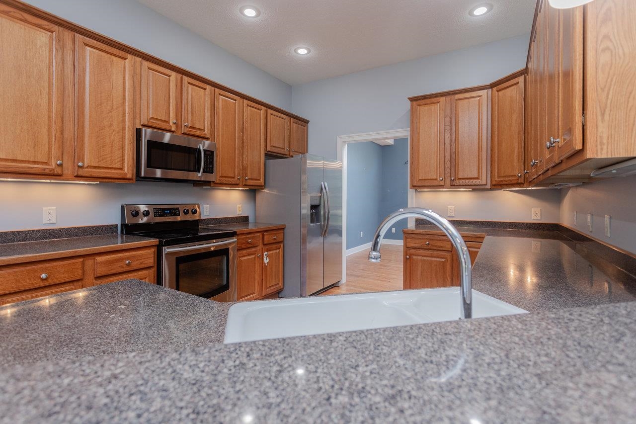 3225 BERRYFIELD DR, ROCKINGHAM, Virginia 22801, 5 Bedrooms Bedrooms, ,3 BathroomsBathrooms,Residential,3225 BERRYFIELD DR,669765 MLS # 669765