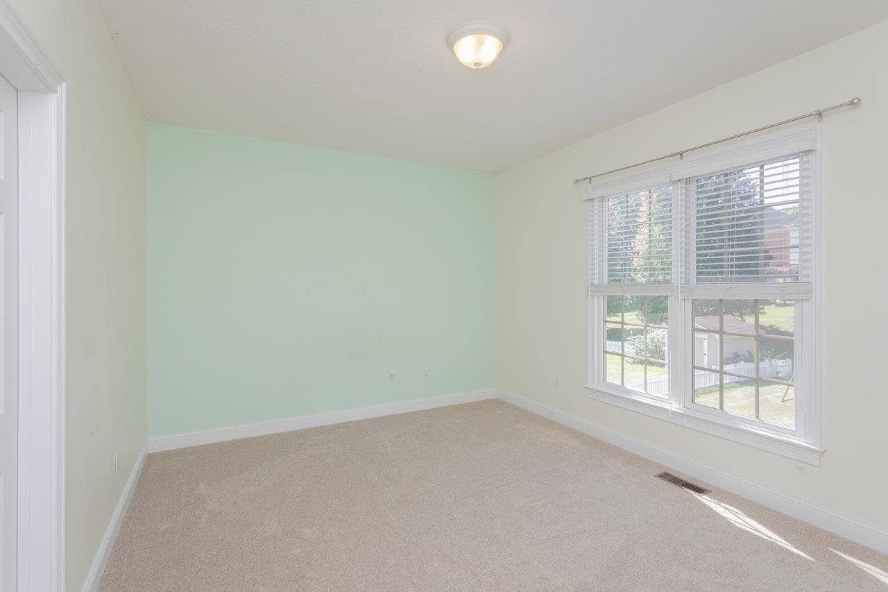 3225 BERRYFIELD DR, ROCKINGHAM, Virginia 22801, 5 Bedrooms Bedrooms, ,3 BathroomsBathrooms,Residential,3225 BERRYFIELD DR,669765 MLS # 669765