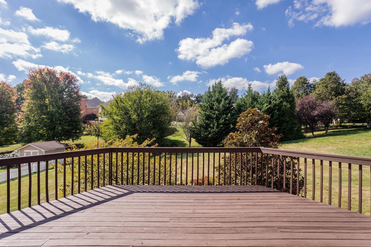 3225 BERRYFIELD DR, ROCKINGHAM, Virginia 22801, 5 Bedrooms Bedrooms, ,3 BathroomsBathrooms,Residential,3225 BERRYFIELD DR,669765 MLS # 669765