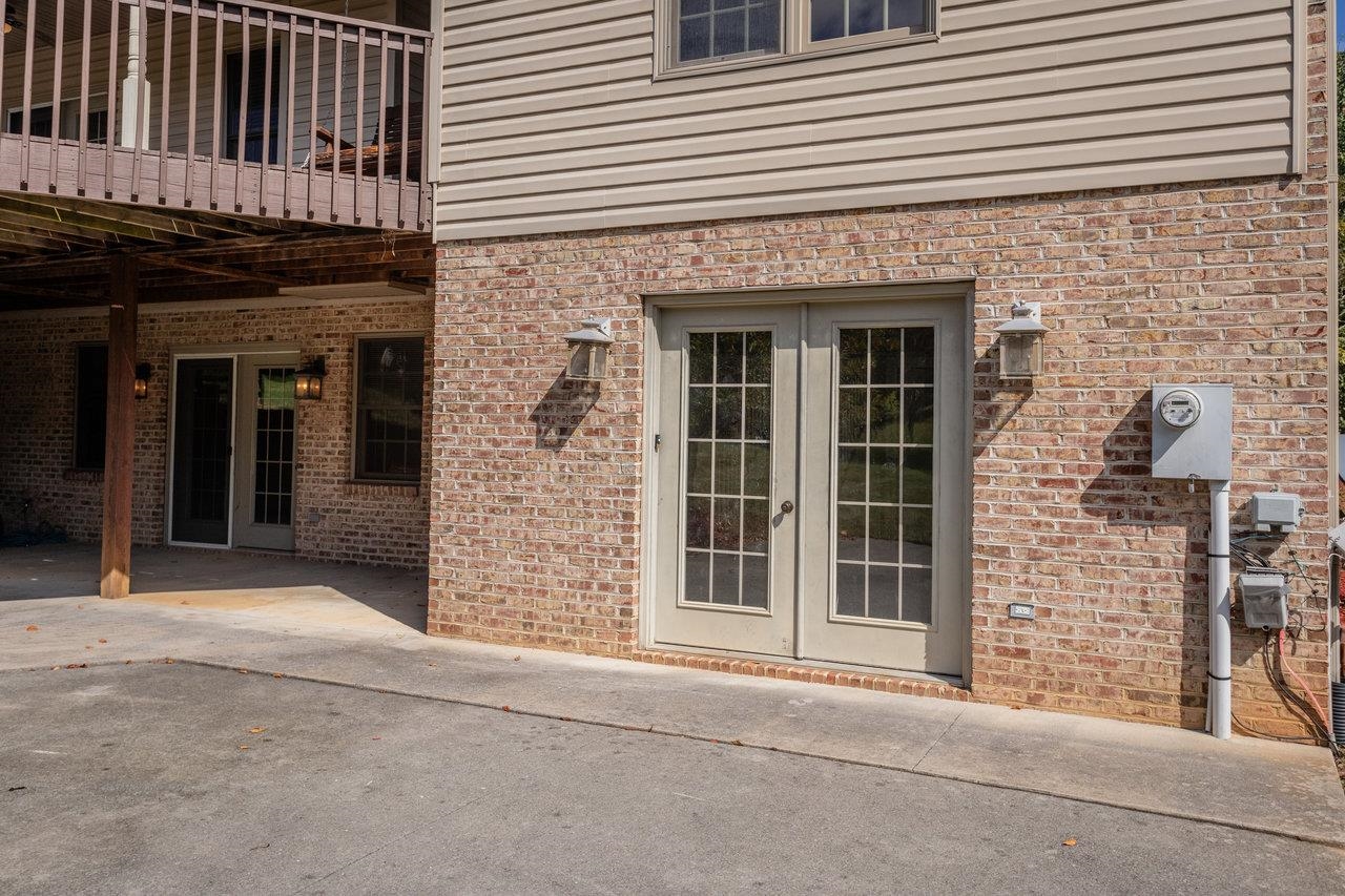 3225 BERRYFIELD DR, ROCKINGHAM, Virginia 22801, 5 Bedrooms Bedrooms, ,3 BathroomsBathrooms,Residential,3225 BERRYFIELD DR,669765 MLS # 669765