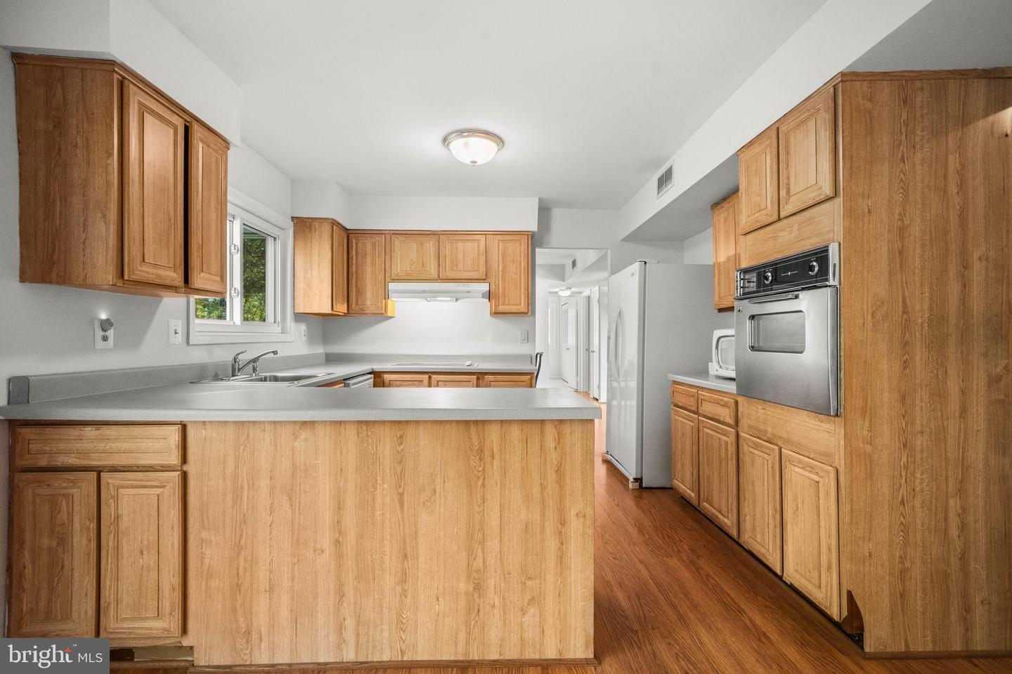 8812 SKYRON PL, SPRINGFIELD, Virginia 22153, 4 Bedrooms Bedrooms, ,2 BathroomsBathrooms,Residential,For sale,8812 SKYRON PL,VAFX2267380 MLS # VAFX2267380