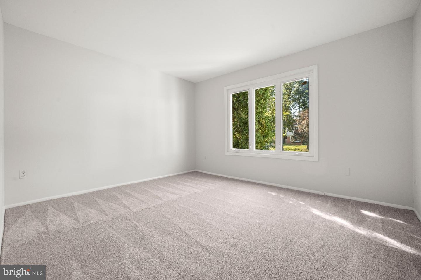 8812 SKYRON PL, SPRINGFIELD, Virginia 22153, 4 Bedrooms Bedrooms, ,2 BathroomsBathrooms,Residential,For sale,8812 SKYRON PL,VAFX2267380 MLS # VAFX2267380