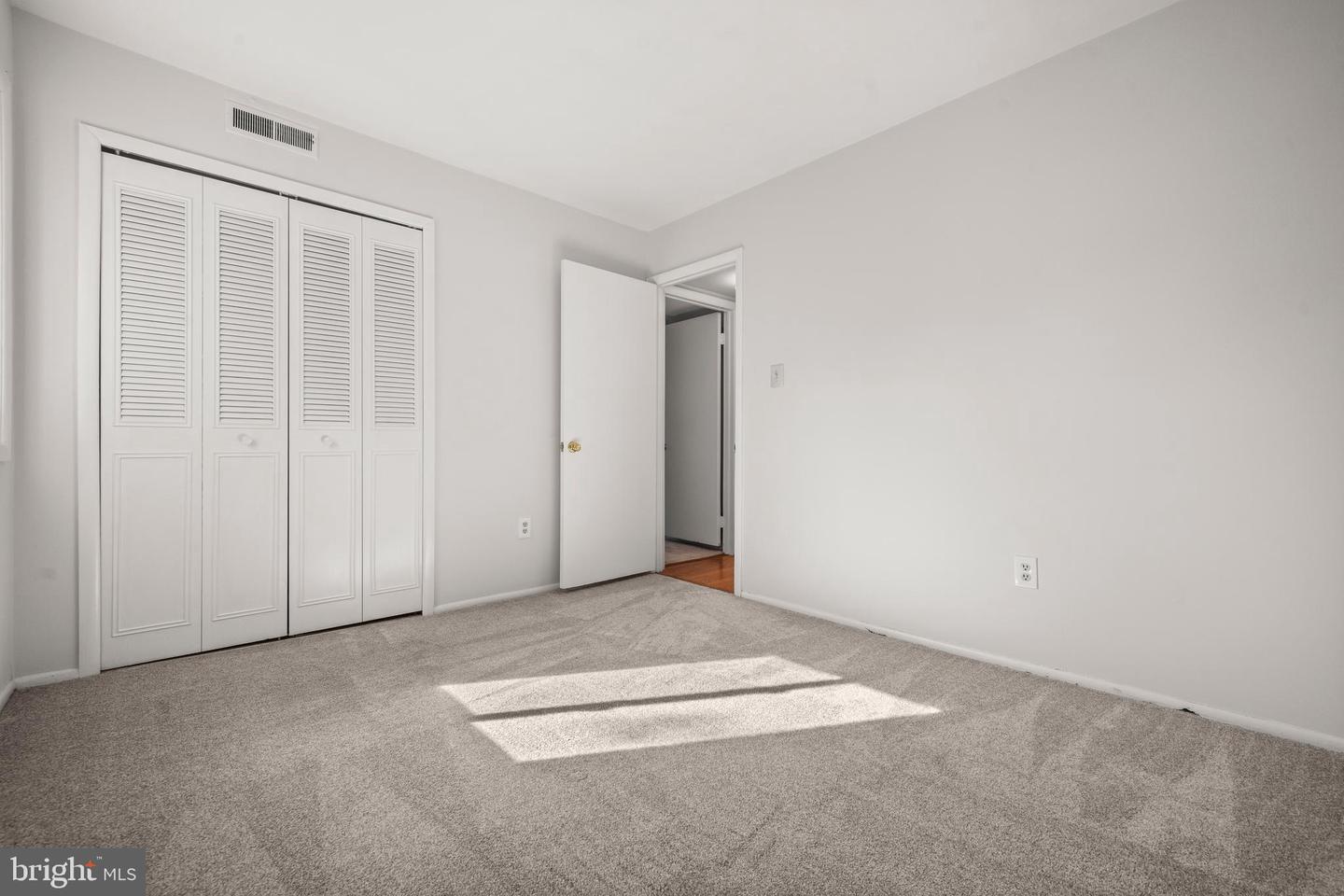 8812 SKYRON PL, SPRINGFIELD, Virginia 22153, 4 Bedrooms Bedrooms, ,2 BathroomsBathrooms,Residential,For sale,8812 SKYRON PL,VAFX2267380 MLS # VAFX2267380