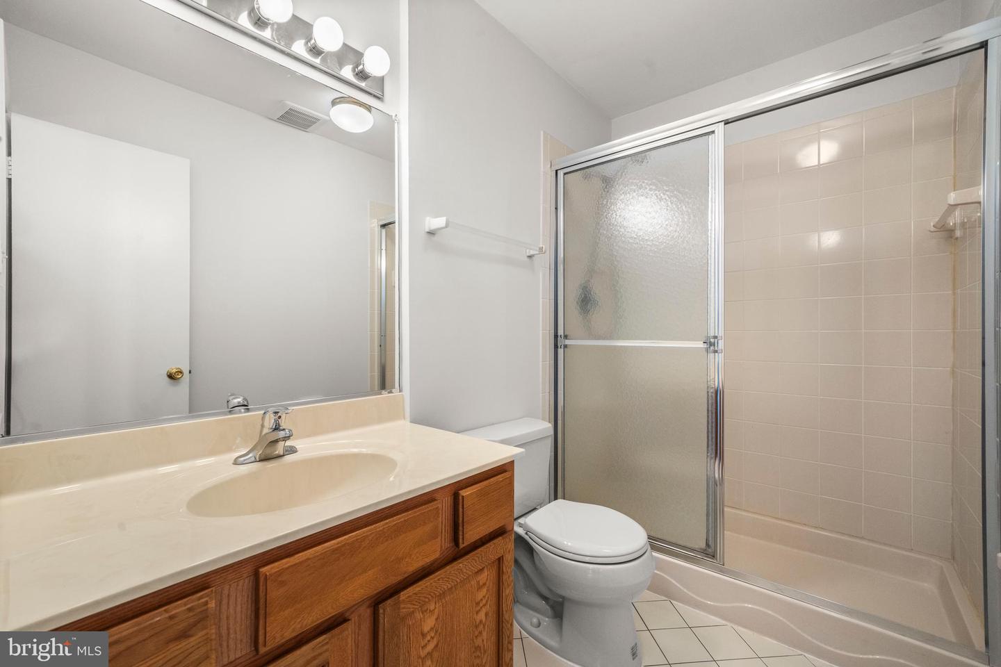 8812 SKYRON PL, SPRINGFIELD, Virginia 22153, 4 Bedrooms Bedrooms, ,2 BathroomsBathrooms,Residential,For sale,8812 SKYRON PL,VAFX2267380 MLS # VAFX2267380