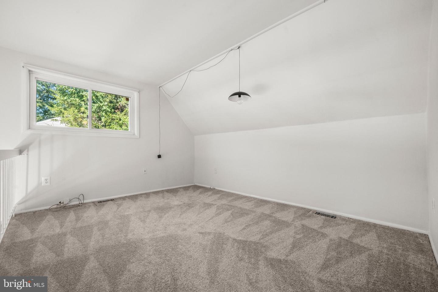 8812 SKYRON PL, SPRINGFIELD, Virginia 22153, 4 Bedrooms Bedrooms, ,2 BathroomsBathrooms,Residential,For sale,8812 SKYRON PL,VAFX2267380 MLS # VAFX2267380