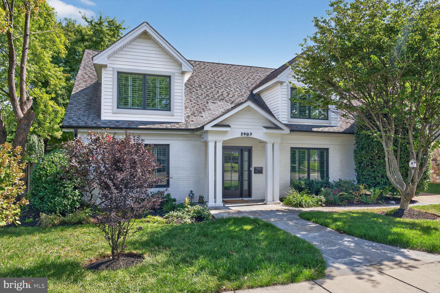 2907 JOHN MARSHALL DR, ARLINGTON, Virginia 22207, 3 Bedrooms Bedrooms, ,3 BathroomsBathrooms,Residential,For sale,2907 JOHN MARSHALL DR,VAAR2063792 MLS # VAAR2063792