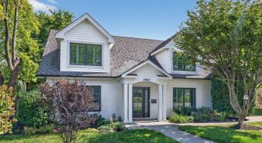 2907 JOHN MARSHALL DR, ARLINGTON, Virginia 22207, 3 Bedrooms Bedrooms, ,3 BathroomsBathrooms,Residential,For sale,2907 JOHN MARSHALL DR,VAAR2063792 MLS # VAAR2063792