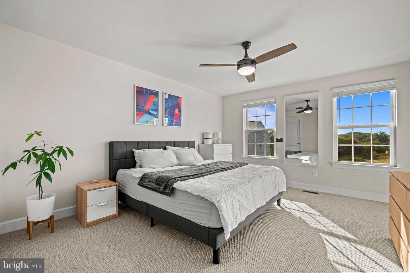 8540 FORTROSE DR, MANASSAS, Virginia 20109, 4 Bedrooms Bedrooms, ,3 BathroomsBathrooms,Residential,For sale,8540 FORTROSE DR,VAPW2104502 MLS # VAPW2104502