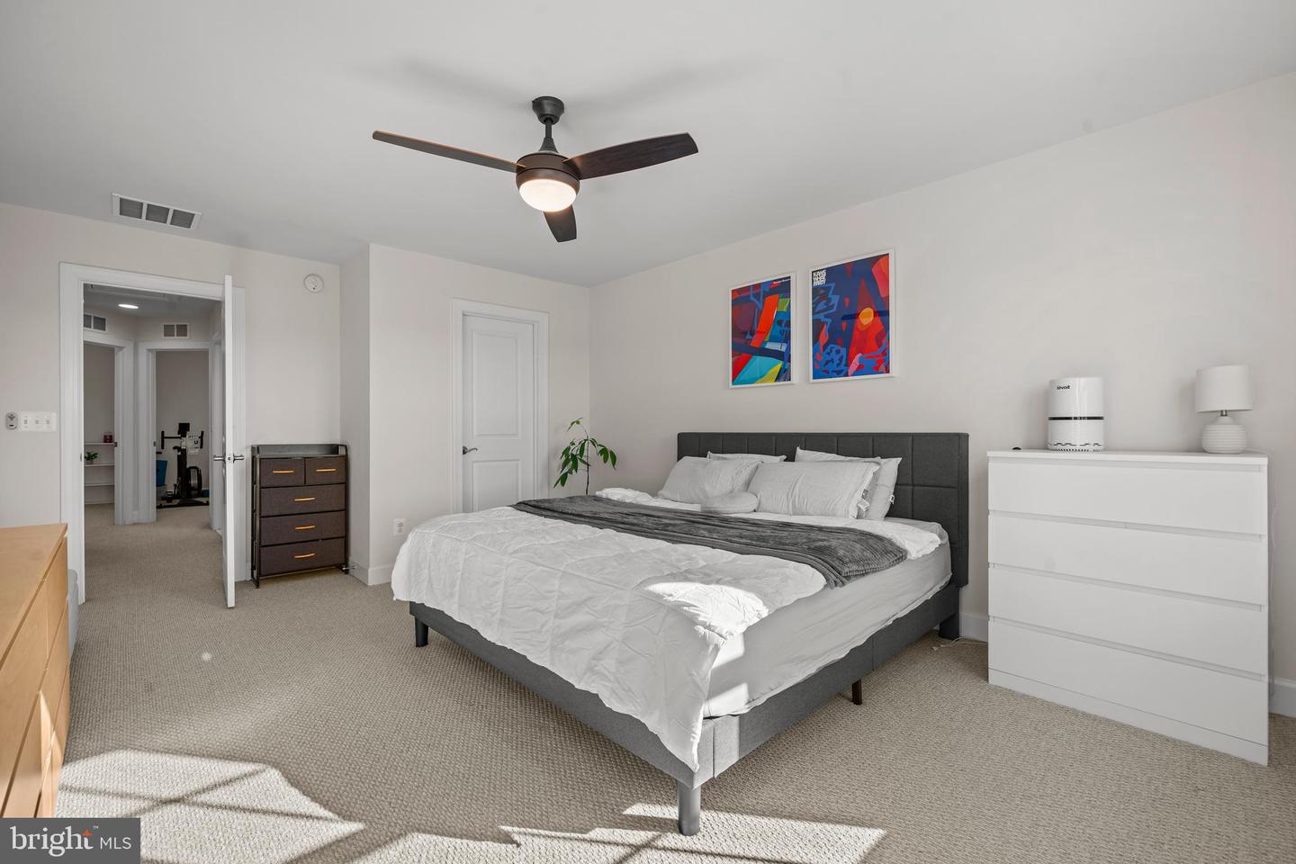 8540 FORTROSE DR, MANASSAS, Virginia 20109, 4 Bedrooms Bedrooms, ,3 BathroomsBathrooms,Residential,For sale,8540 FORTROSE DR,VAPW2104502 MLS # VAPW2104502