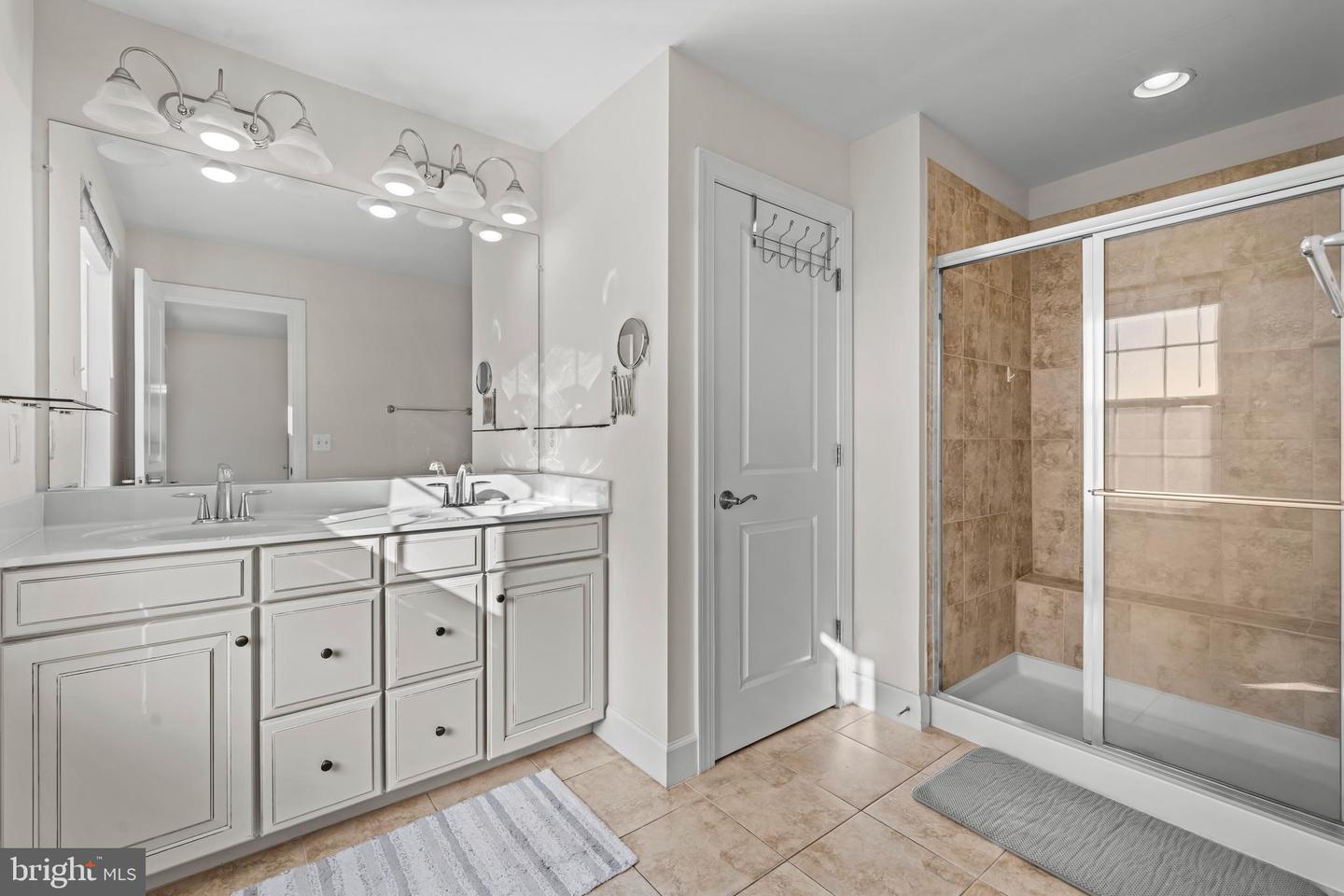 8540 FORTROSE DR, MANASSAS, Virginia 20109, 4 Bedrooms Bedrooms, ,3 BathroomsBathrooms,Residential,For sale,8540 FORTROSE DR,VAPW2104502 MLS # VAPW2104502