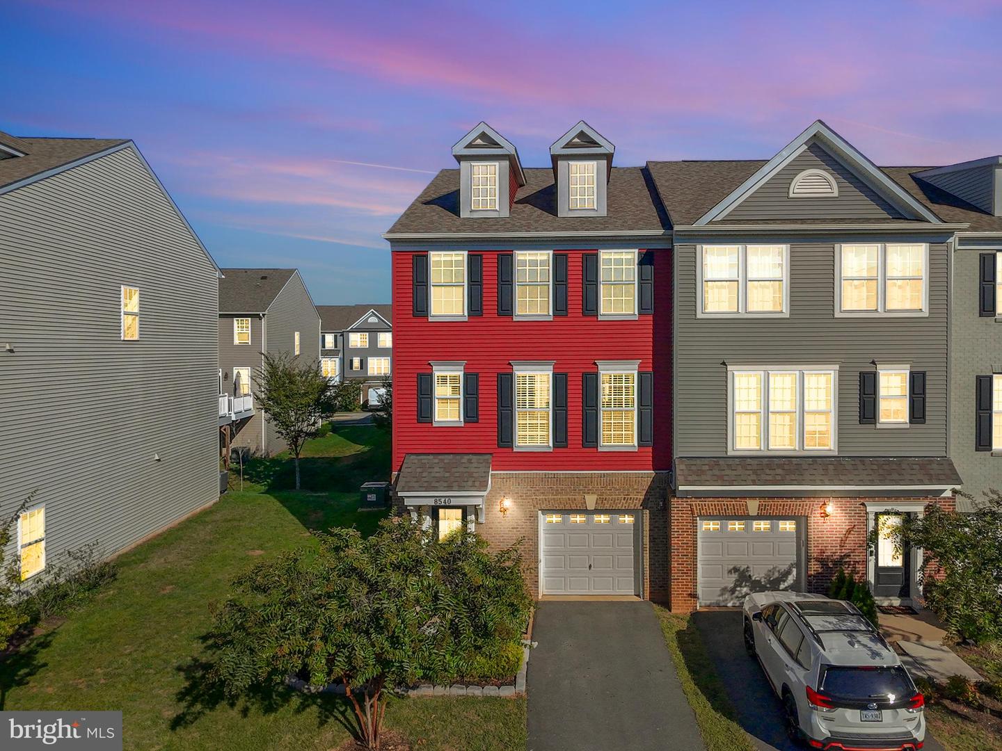 8540 FORTROSE DR, MANASSAS, Virginia 20109, 4 Bedrooms Bedrooms, ,3 BathroomsBathrooms,Residential,For sale,8540 FORTROSE DR,VAPW2104502 MLS # VAPW2104502