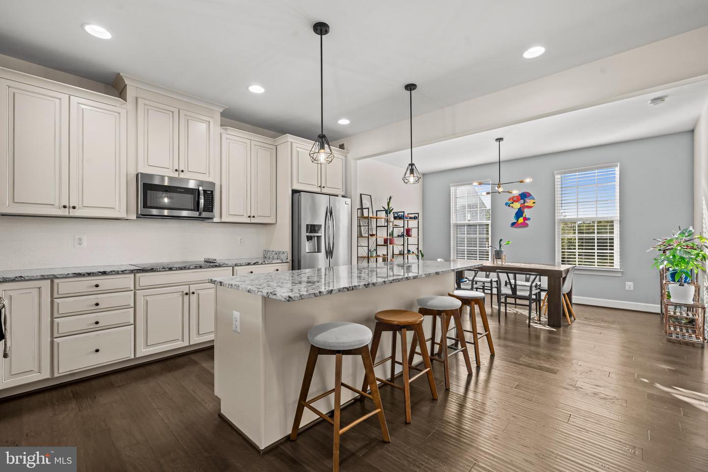 8540 FORTROSE DR, MANASSAS, Virginia 20109, 4 Bedrooms Bedrooms, ,3 BathroomsBathrooms,Residential,For sale,8540 FORTROSE DR,VAPW2104502 MLS # VAPW2104502