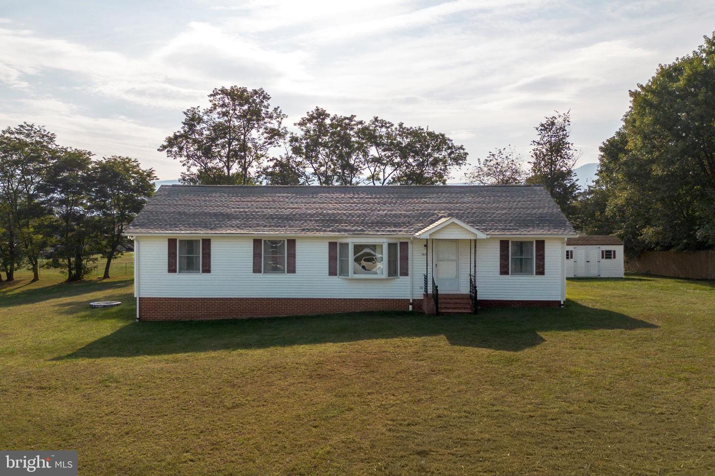 1529 GOODRICH RD, STANLEY, Virginia 22851, 3 Bedrooms Bedrooms, ,2 BathroomsBathrooms,Residential,For sale,1529 GOODRICH RD,VAPA2005402 MLS # VAPA2005402