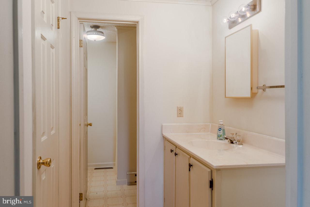1529 GOODRICH RD, STANLEY, Virginia 22851, 3 Bedrooms Bedrooms, ,2 BathroomsBathrooms,Residential,For sale,1529 GOODRICH RD,VAPA2005402 MLS # VAPA2005402