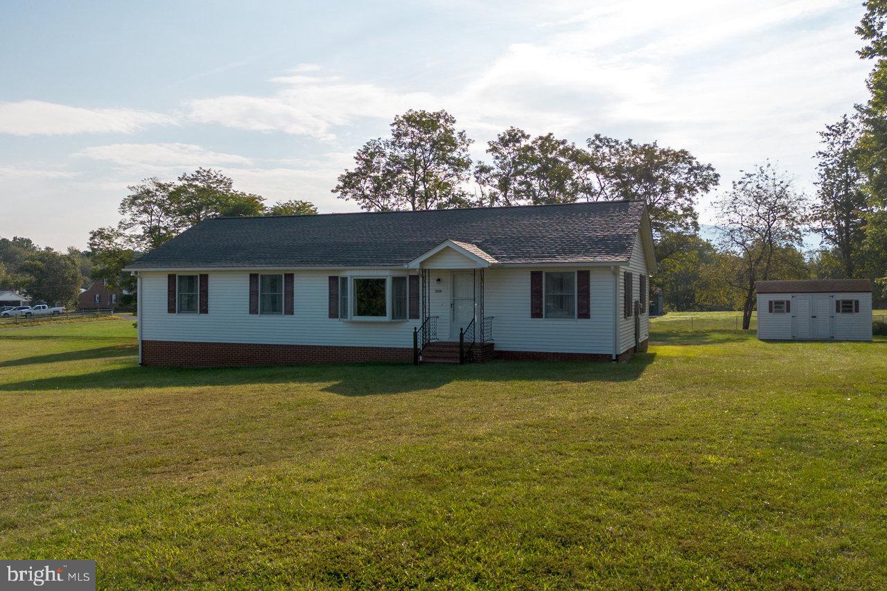 1529 GOODRICH RD, STANLEY, Virginia 22851, 3 Bedrooms Bedrooms, ,2 BathroomsBathrooms,Residential,For sale,1529 GOODRICH RD,VAPA2005402 MLS # VAPA2005402