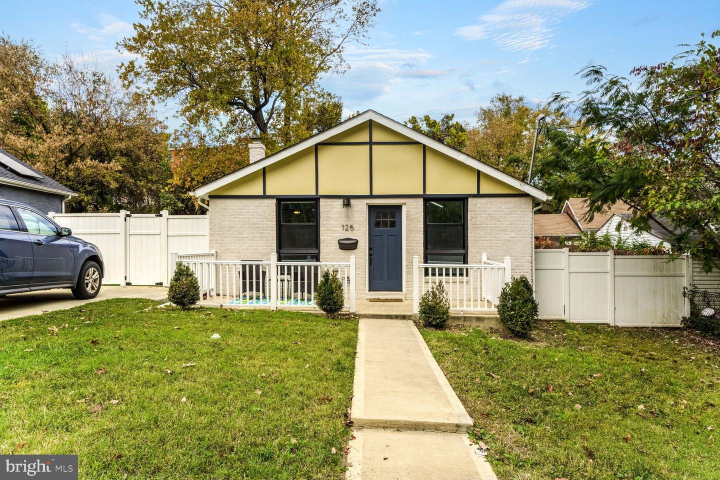 125 CHESAPEAKE ST SW, WASHINGTON, District Of Columbia 20032, 3 Bedrooms Bedrooms, ,2 BathroomsBathrooms,Residential,For sale,125 CHESAPEAKE ST SW,DCDC2224324 MLS # DCDC2224324