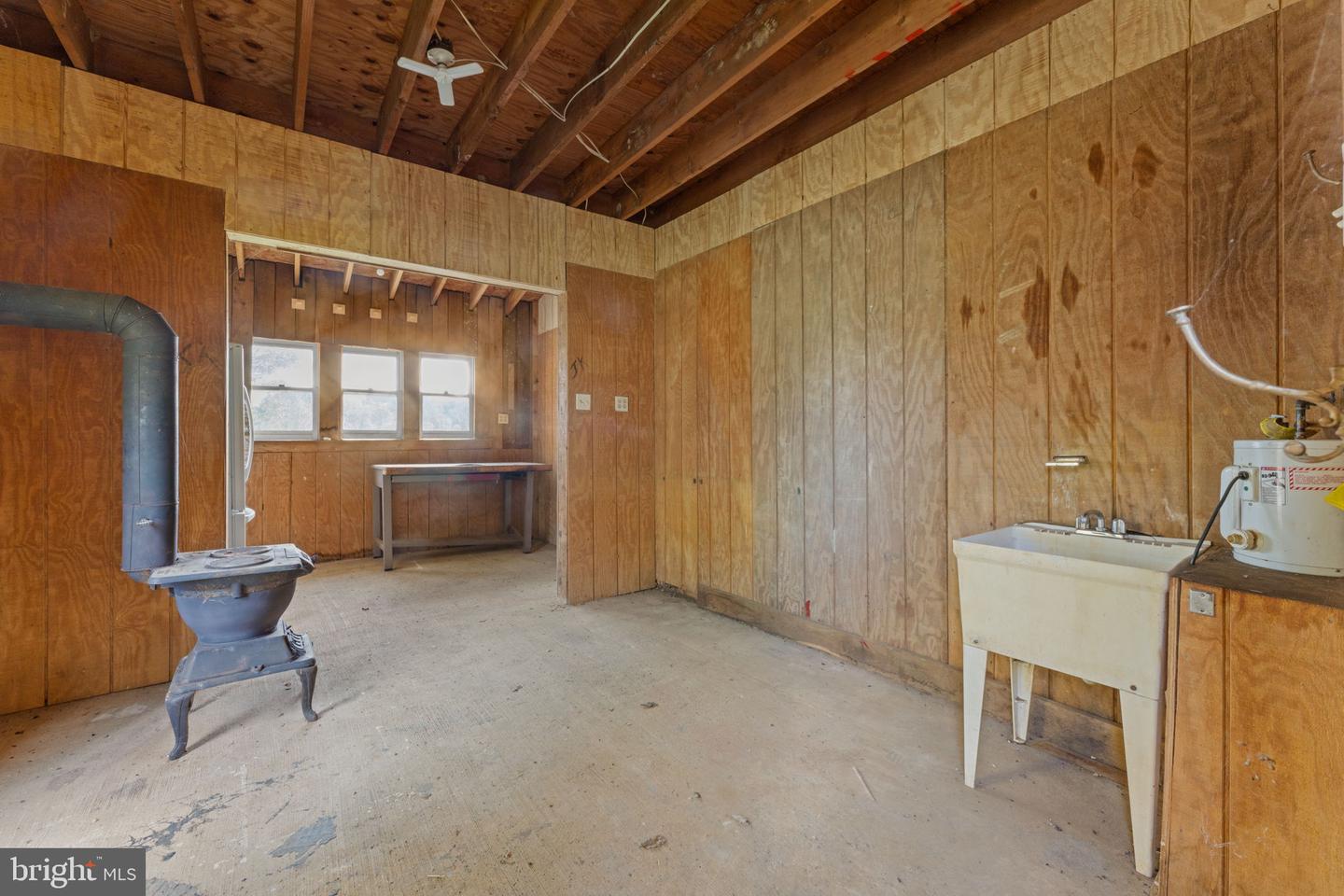 38045 DAWSON GAP LN, HILLSBORO, Virginia 20132, 4 Bedrooms Bedrooms, ,3 BathroomsBathrooms,Residential,For sale,38045 DAWSON GAP LN,VALO2107700 MLS # VALO2107700