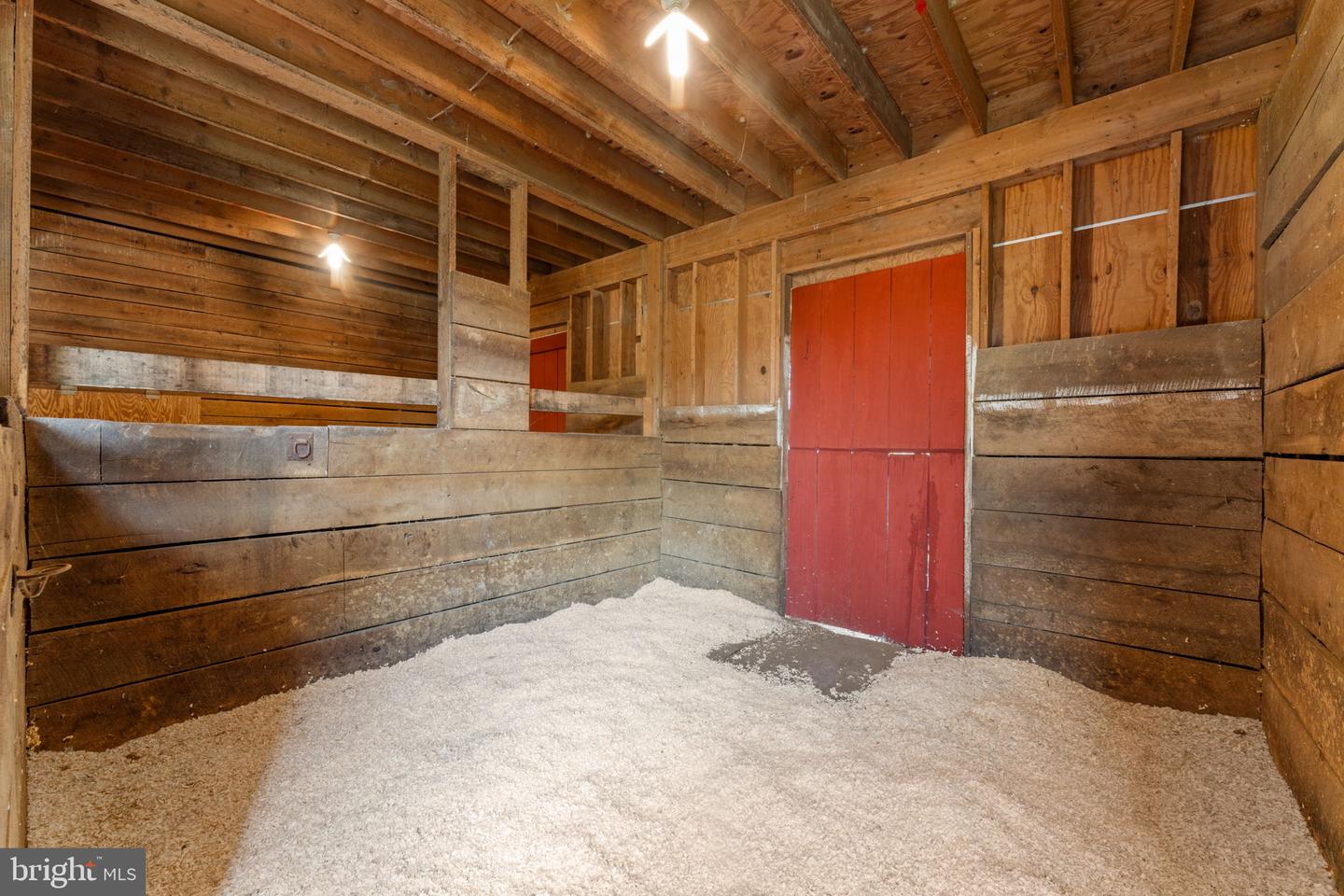 38045 DAWSON GAP LN, HILLSBORO, Virginia 20132, 4 Bedrooms Bedrooms, ,3 BathroomsBathrooms,Residential,For sale,38045 DAWSON GAP LN,VALO2107700 MLS # VALO2107700