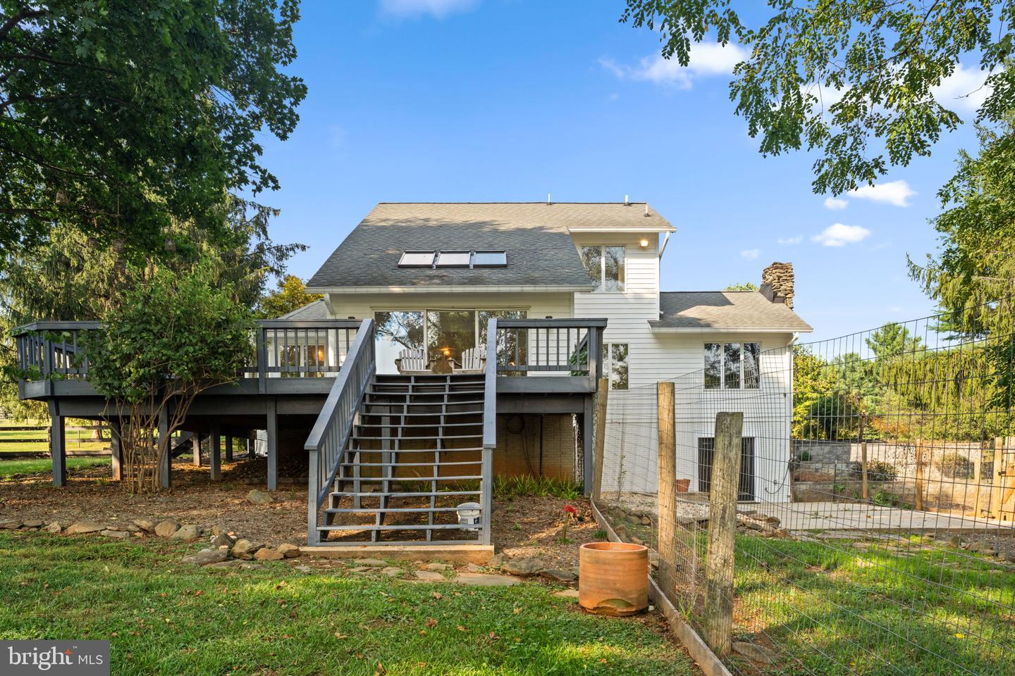 38045 DAWSON GAP LN, HILLSBORO, Virginia 20132, 4 Bedrooms Bedrooms, ,3 BathroomsBathrooms,Residential,For sale,38045 DAWSON GAP LN,VALO2107700 MLS # VALO2107700