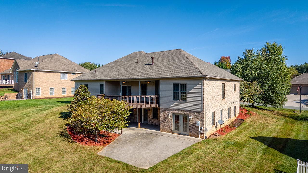 3225 BERRYFIELD DR, ROCKINGHAM, Virginia 22801, 5 Bedrooms Bedrooms, ,3 BathroomsBathrooms,Residential,For sale,3225 BERRYFIELD DR,VARO2002610 MLS # VARO2002610