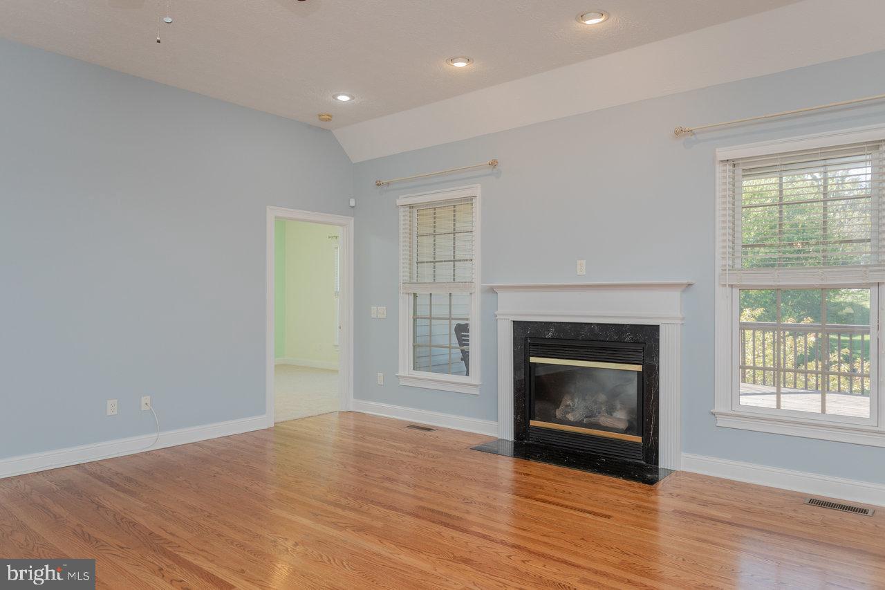 3225 BERRYFIELD DR, ROCKINGHAM, Virginia 22801, 5 Bedrooms Bedrooms, ,3 BathroomsBathrooms,Residential,For sale,3225 BERRYFIELD DR,VARO2002610 MLS # VARO2002610