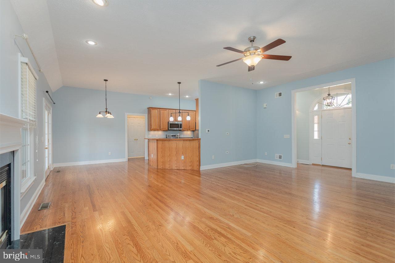 3225 BERRYFIELD DR, ROCKINGHAM, Virginia 22801, 5 Bedrooms Bedrooms, ,3 BathroomsBathrooms,Residential,For sale,3225 BERRYFIELD DR,VARO2002610 MLS # VARO2002610