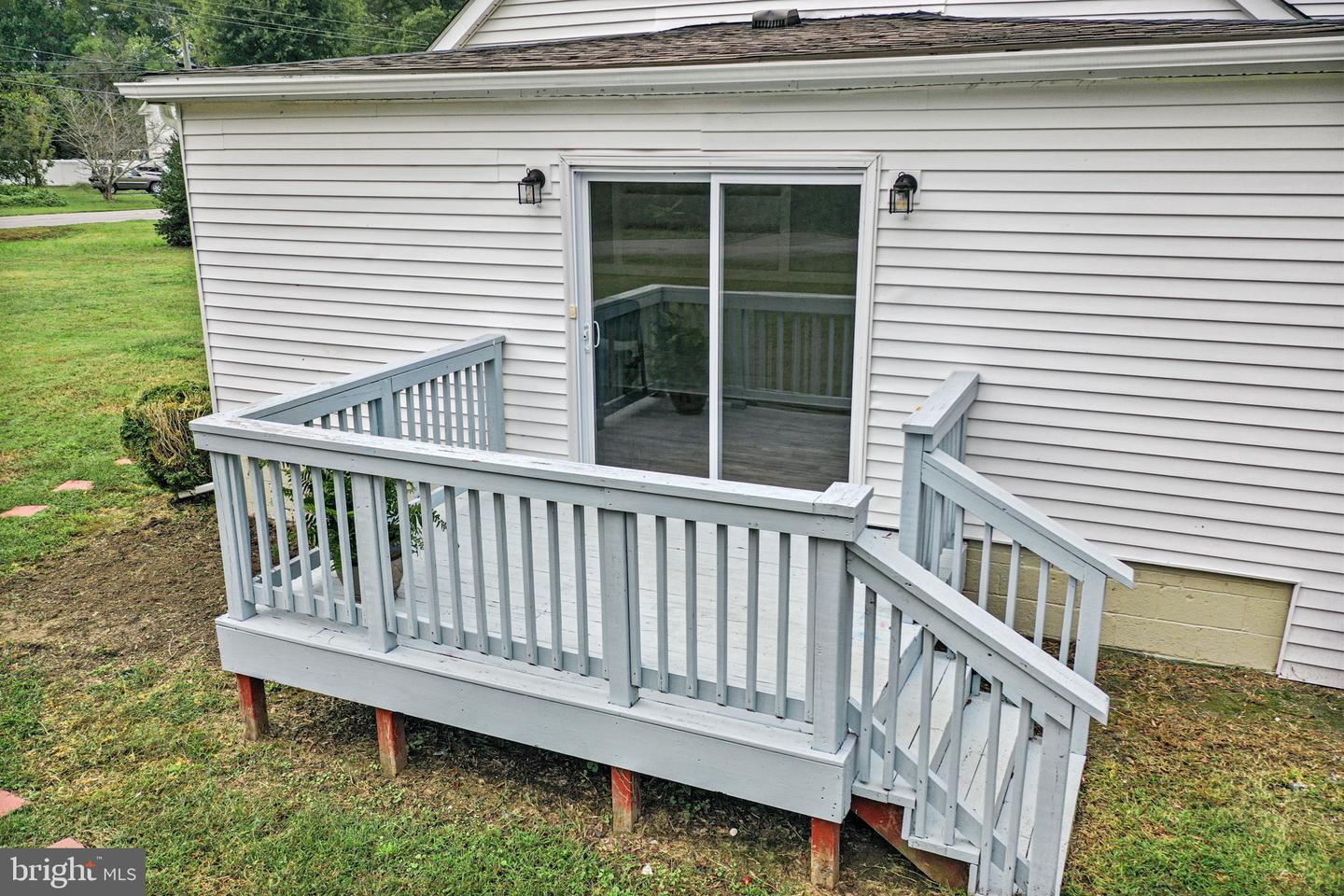 1678 WEEMS RD, WEEMS, Virginia 22576, 4 Bedrooms Bedrooms, 9 Rooms Rooms,2 BathroomsBathrooms,Residential,For sale,1678 WEEMS RD,VALV2000882 MLS # VALV2000882