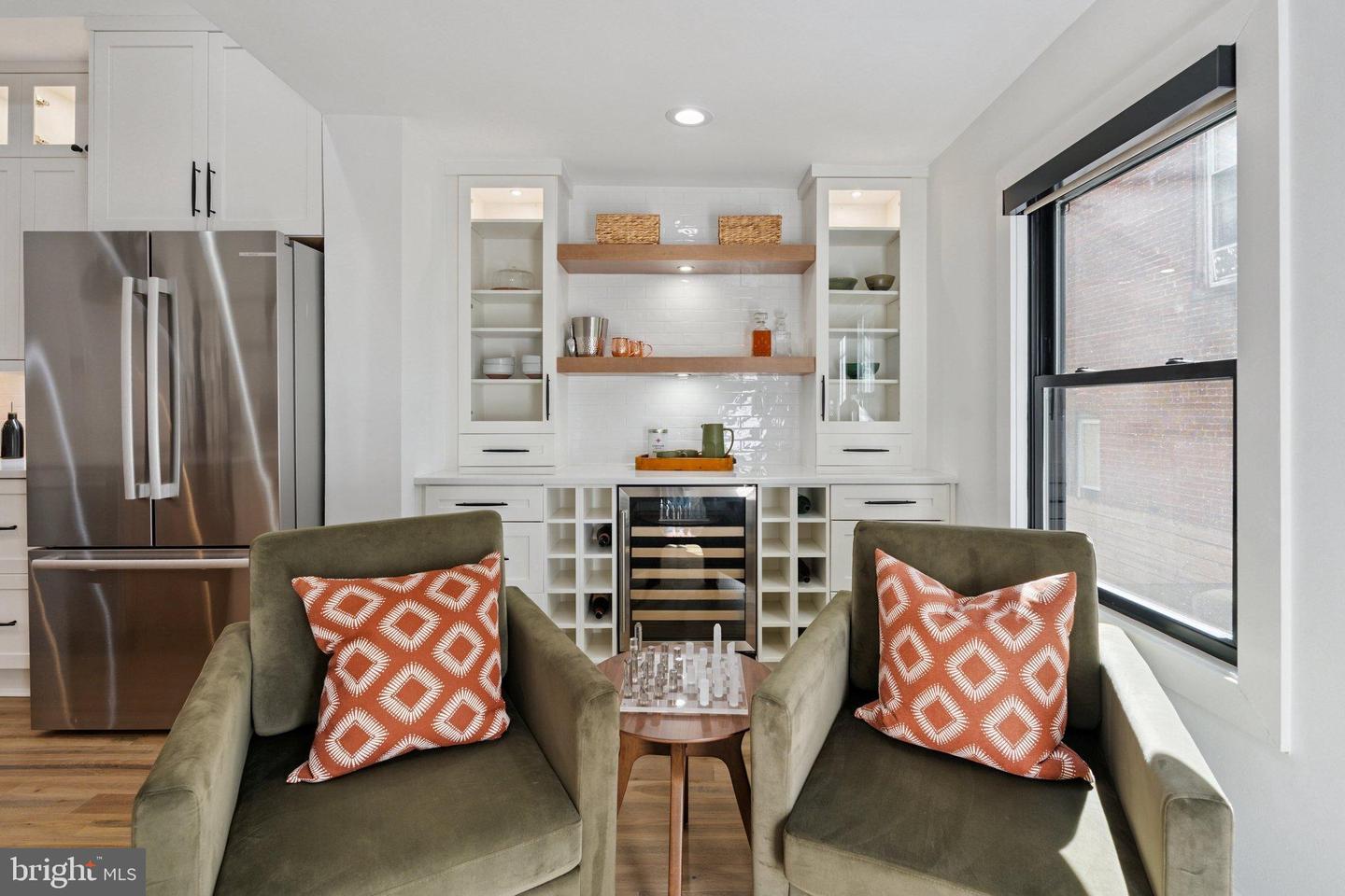 1828 NORTH CAPITOL ST NW, WASHINGTON, District Of Columbia 20002, 5 Bedrooms Bedrooms, 9 Rooms Rooms,3 BathroomsBathrooms,Residential,For sale,1828 NORTH CAPITOL ST NW,DCDC2225084 MLS # DCDC2225084