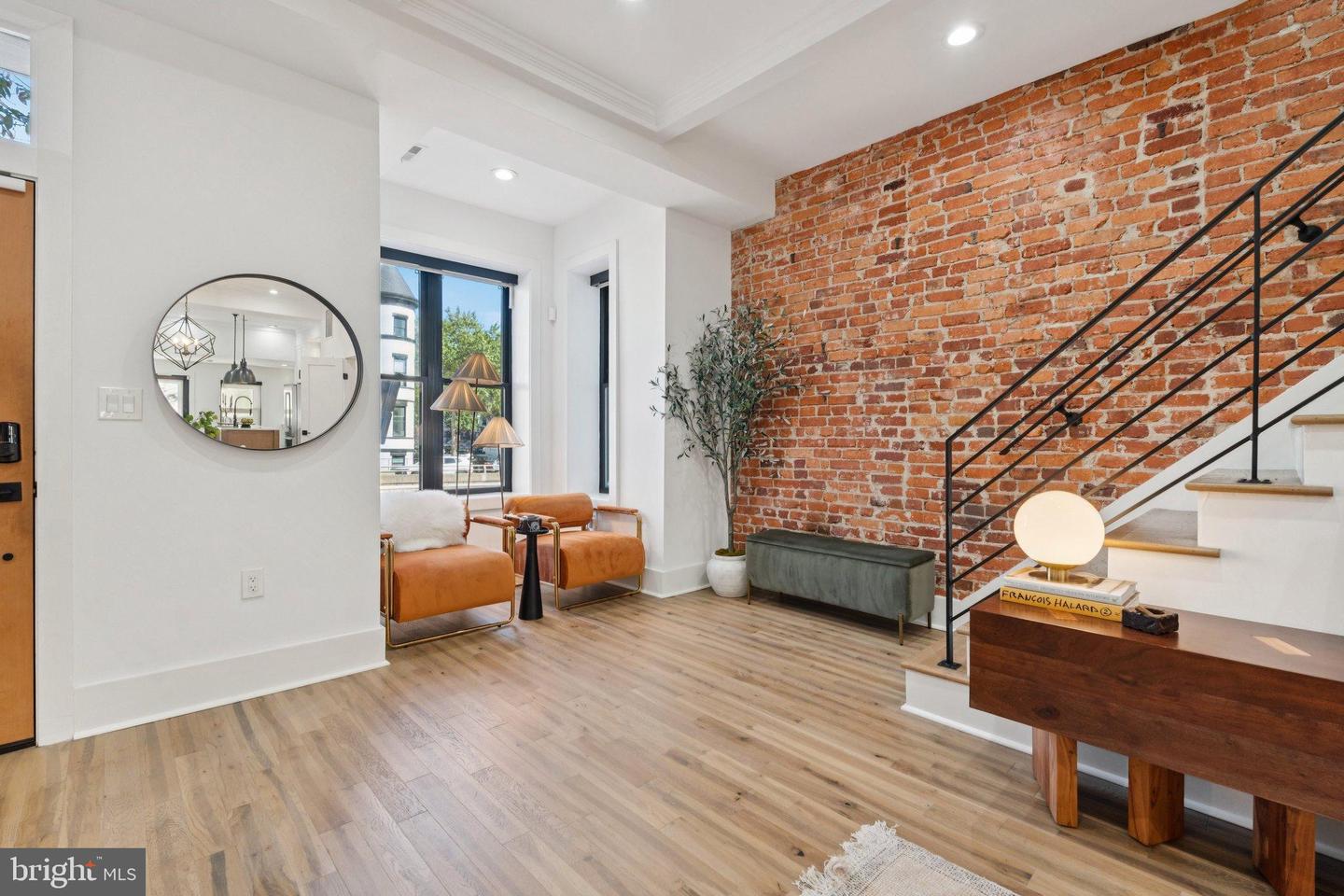1828 NORTH CAPITOL ST NW, WASHINGTON, District Of Columbia 20002, 5 Bedrooms Bedrooms, 9 Rooms Rooms,3 BathroomsBathrooms,Residential,For sale,1828 NORTH CAPITOL ST NW,DCDC2225084 MLS # DCDC2225084