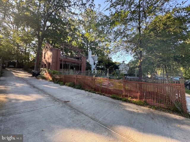 5410 30TH ST NW, WASHINGTON, District Of Columbia 20015, 4 Bedrooms Bedrooms, ,4 BathroomsBathrooms,Residential,For sale,5410 30TH ST NW,DCDC2225222 MLS # DCDC2225222