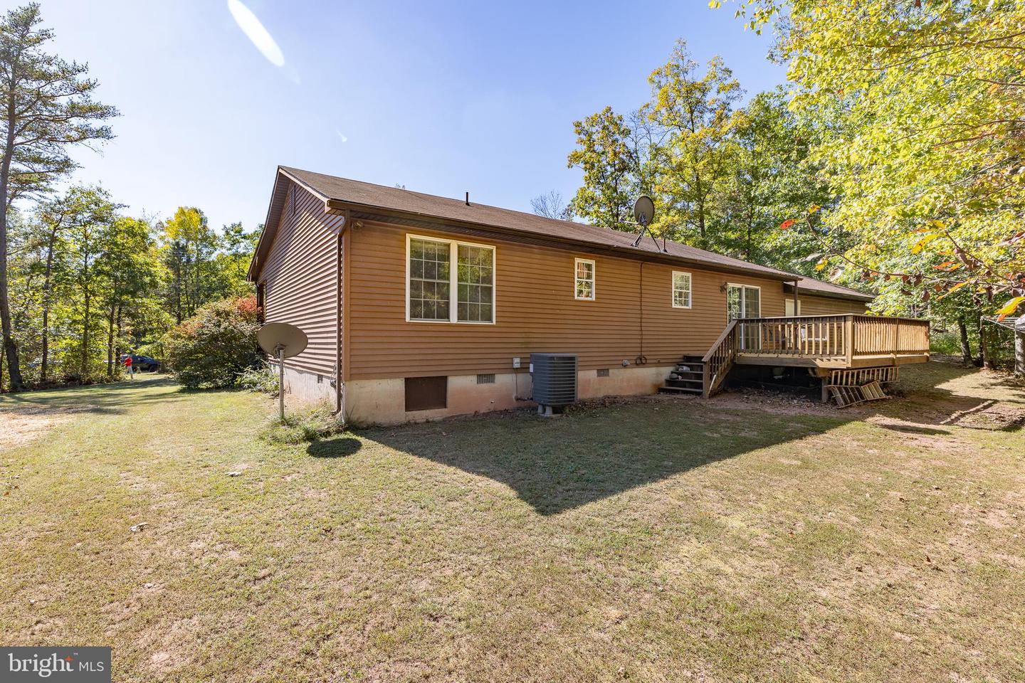 228 SLEEPY WOODS RD, CROSS JUNCTION, Virginia 22625, 3 Bedrooms Bedrooms, ,2 BathroomsBathrooms,Residential,For sale,228 SLEEPY WOODS RD,VAFV2037198 MLS # VAFV2037198