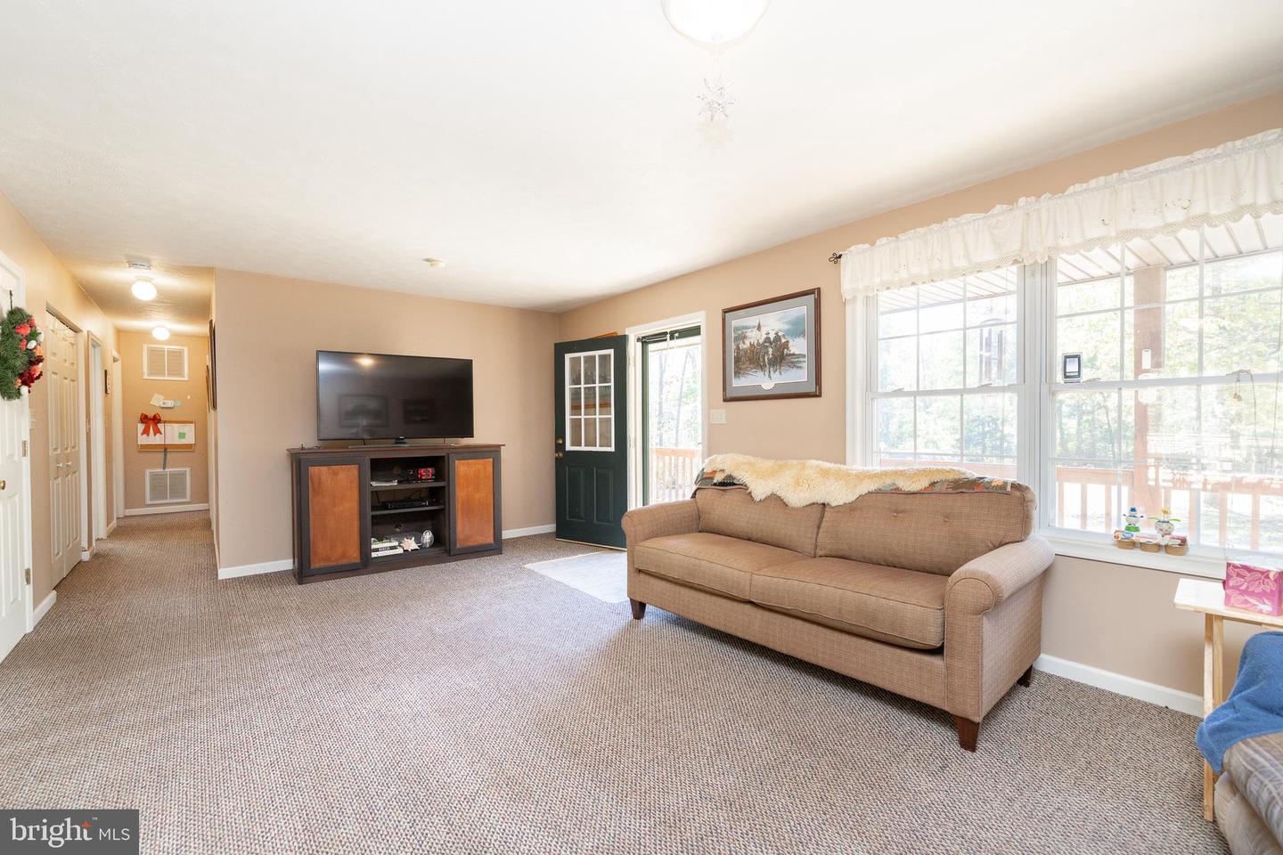 228 SLEEPY WOODS RD, CROSS JUNCTION, Virginia 22625, 3 Bedrooms Bedrooms, ,2 BathroomsBathrooms,Residential,For sale,228 SLEEPY WOODS RD,VAFV2037198 MLS # VAFV2037198