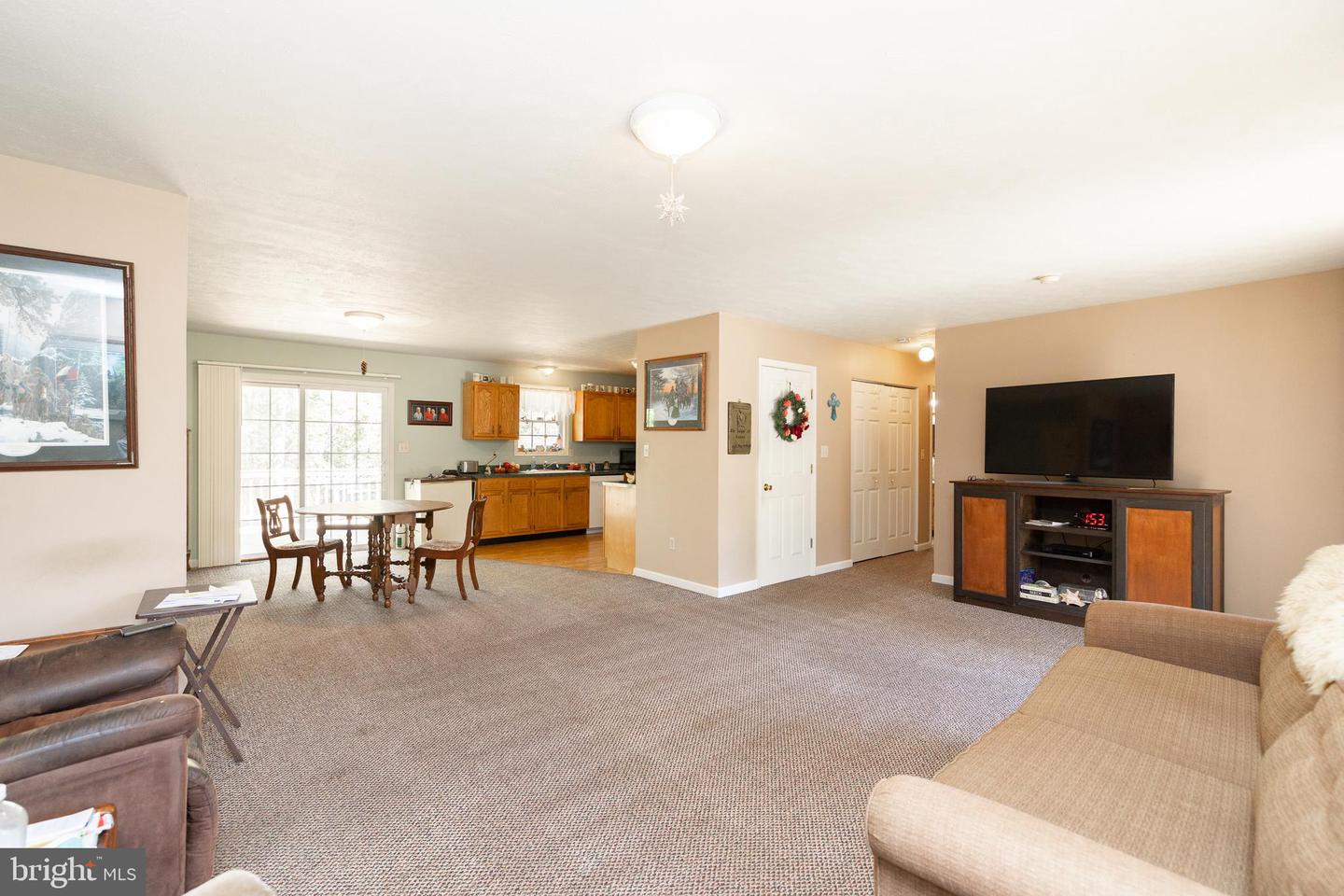 228 SLEEPY WOODS RD, CROSS JUNCTION, Virginia 22625, 3 Bedrooms Bedrooms, ,2 BathroomsBathrooms,Residential,For sale,228 SLEEPY WOODS RD,VAFV2037198 MLS # VAFV2037198