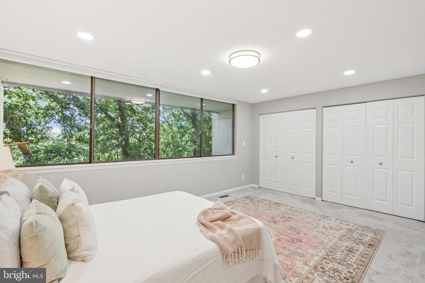 2246 S RANDOLPH ST #1, ARLINGTON, Virginia 22204, 2 Bedrooms Bedrooms, ,2 BathroomsBathrooms,Residential,For sale,2246 S RANDOLPH ST #1,VAAR2064660 MLS # VAAR2064660