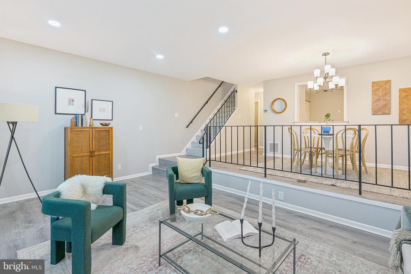 2246 S RANDOLPH ST #1, ARLINGTON, Virginia 22204, 2 Bedrooms Bedrooms, ,2 BathroomsBathrooms,Residential,For sale,2246 S RANDOLPH ST #1,VAAR2064660 MLS # VAAR2064660