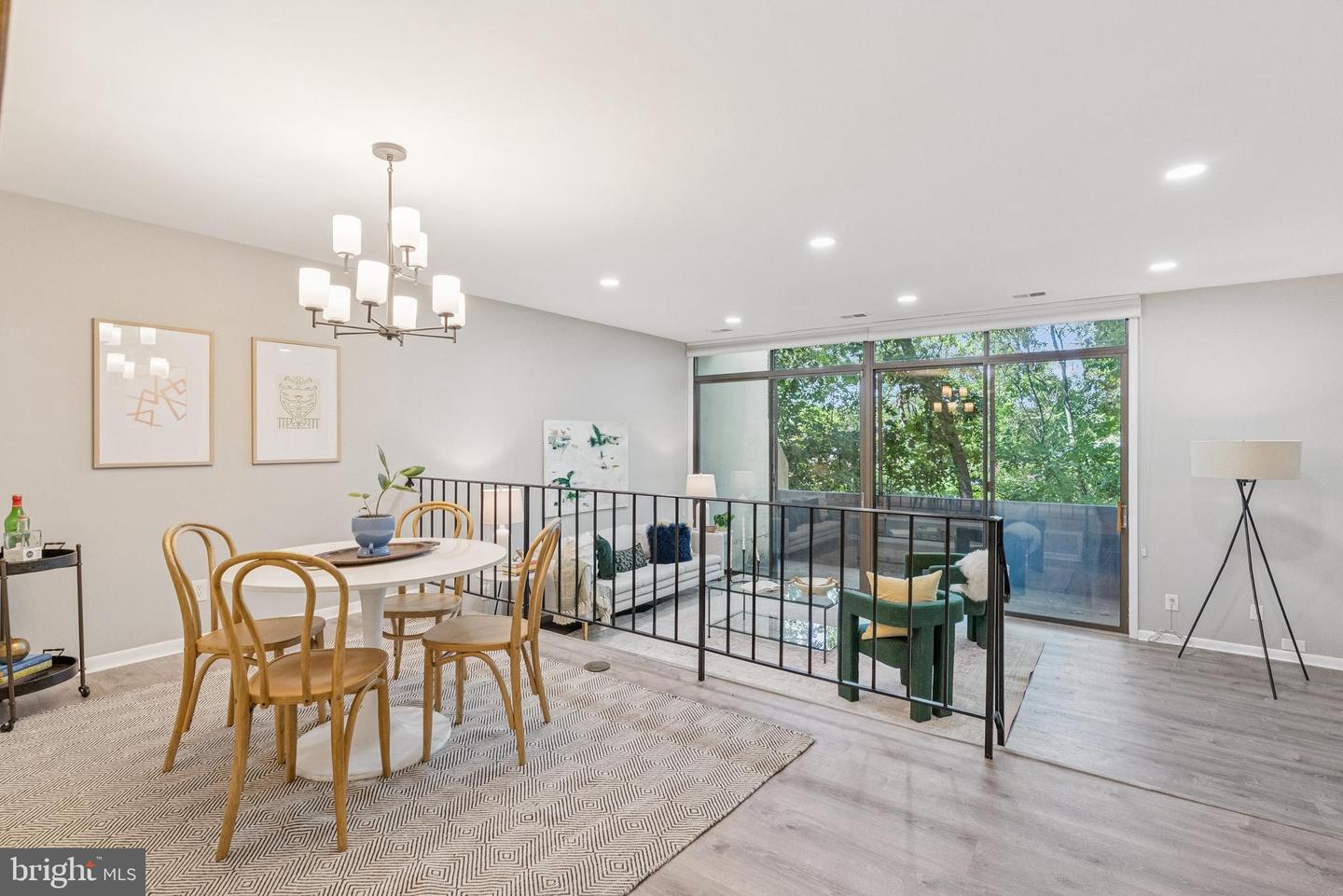 2246 S RANDOLPH ST #1, ARLINGTON, Virginia 22204, 2 Bedrooms Bedrooms, ,2 BathroomsBathrooms,Residential,For sale,2246 S RANDOLPH ST #1,VAAR2064660 MLS # VAAR2064660