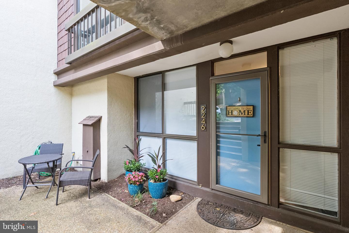 2246 S RANDOLPH ST #1, ARLINGTON, Virginia 22204, 2 Bedrooms Bedrooms, ,2 BathroomsBathrooms,Residential,For sale,2246 S RANDOLPH ST #1,VAAR2064660 MLS # VAAR2064660