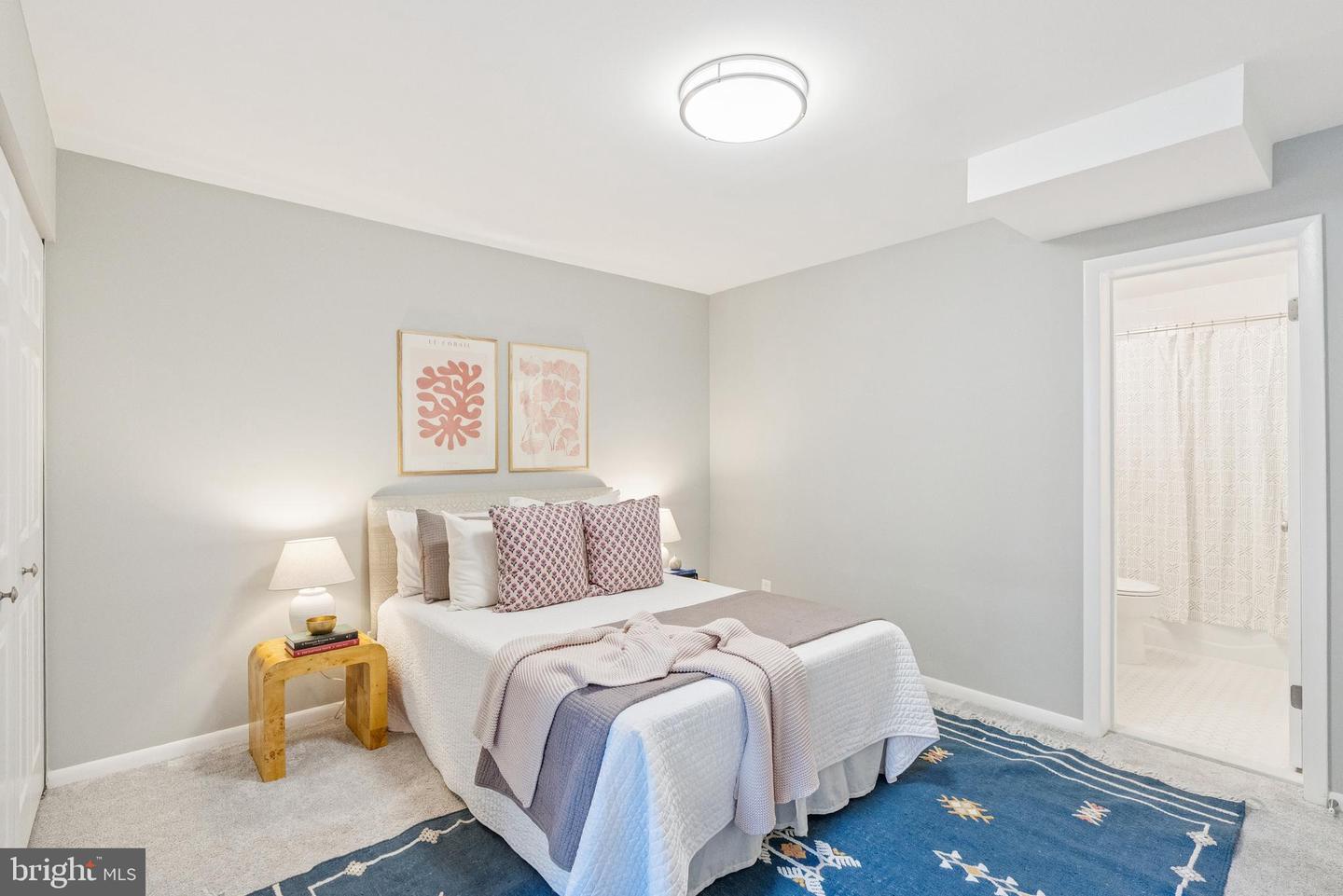 2246 S RANDOLPH ST #1, ARLINGTON, Virginia 22204, 2 Bedrooms Bedrooms, ,2 BathroomsBathrooms,Residential,For sale,2246 S RANDOLPH ST #1,VAAR2064660 MLS # VAAR2064660
