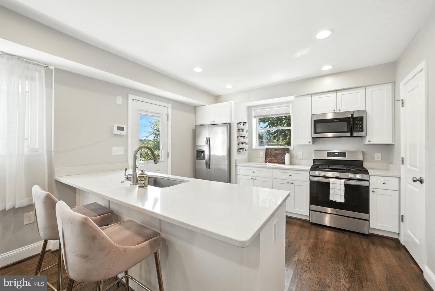 835 OGLETHORPE ST NE, WASHINGTON, District Of Columbia 20011, 4 Bedrooms Bedrooms, ,2 BathroomsBathrooms,Residential,For sale,835 OGLETHORPE ST NE,DCDC2225952 MLS # DCDC2225952