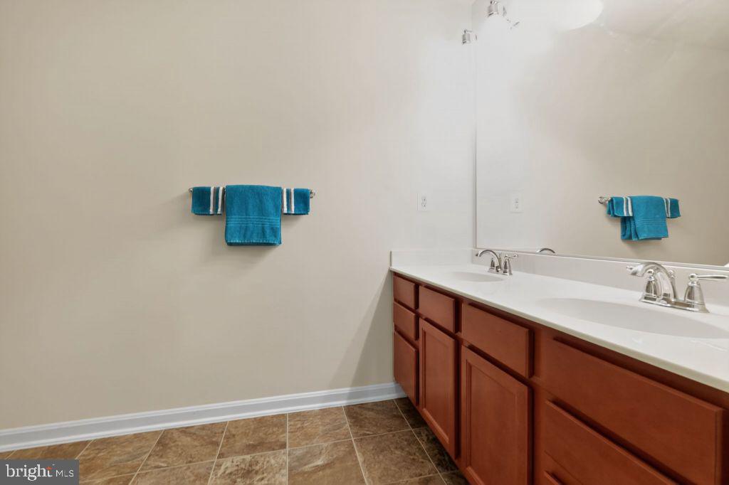 3573 EAGLE RIDGE DR, WOODBRIDGE, Virginia 22191, 5 Bedrooms Bedrooms, ,3 BathroomsBathrooms,Residential,For sale,3573 EAGLE RIDGE DR,VAPW2105560 MLS # VAPW2105560