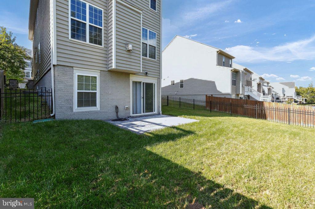 3573 EAGLE RIDGE DR, WOODBRIDGE, Virginia 22191, 5 Bedrooms Bedrooms, ,3 BathroomsBathrooms,Residential,For sale,3573 EAGLE RIDGE DR,VAPW2105560 MLS # VAPW2105560
