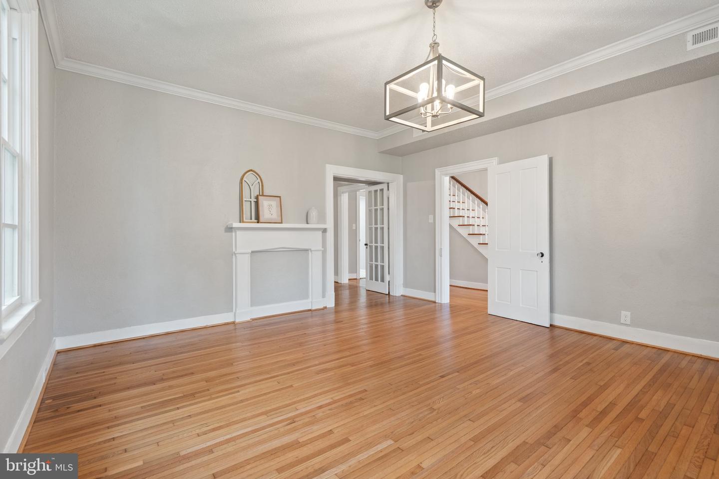 105 E WASHINGTON ST, REMINGTON, Virginia 22734, 4 Bedrooms Bedrooms, ,2 BathroomsBathrooms,Residential,For sale,105 E WASHINGTON ST,VAFQ2019318 MLS # VAFQ2019318