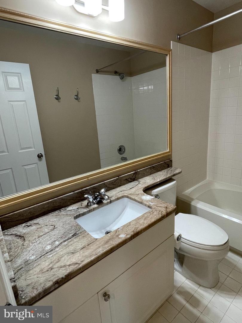 47692 SANDBANK SQ, STERLING, Virginia 20165, 4 Bedrooms Bedrooms, ,3 BathroomsBathrooms,Residential,For sale,47692 SANDBANK SQ,VALO2108430 MLS # VALO2108430