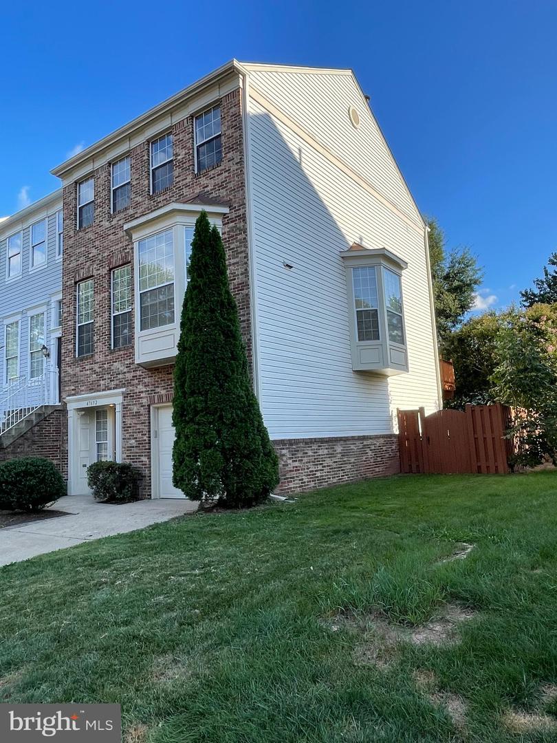 47692 SANDBANK SQ, STERLING, Virginia 20165, 4 Bedrooms Bedrooms, ,3 BathroomsBathrooms,Residential,For sale,47692 SANDBANK SQ,VALO2108430 MLS # VALO2108430