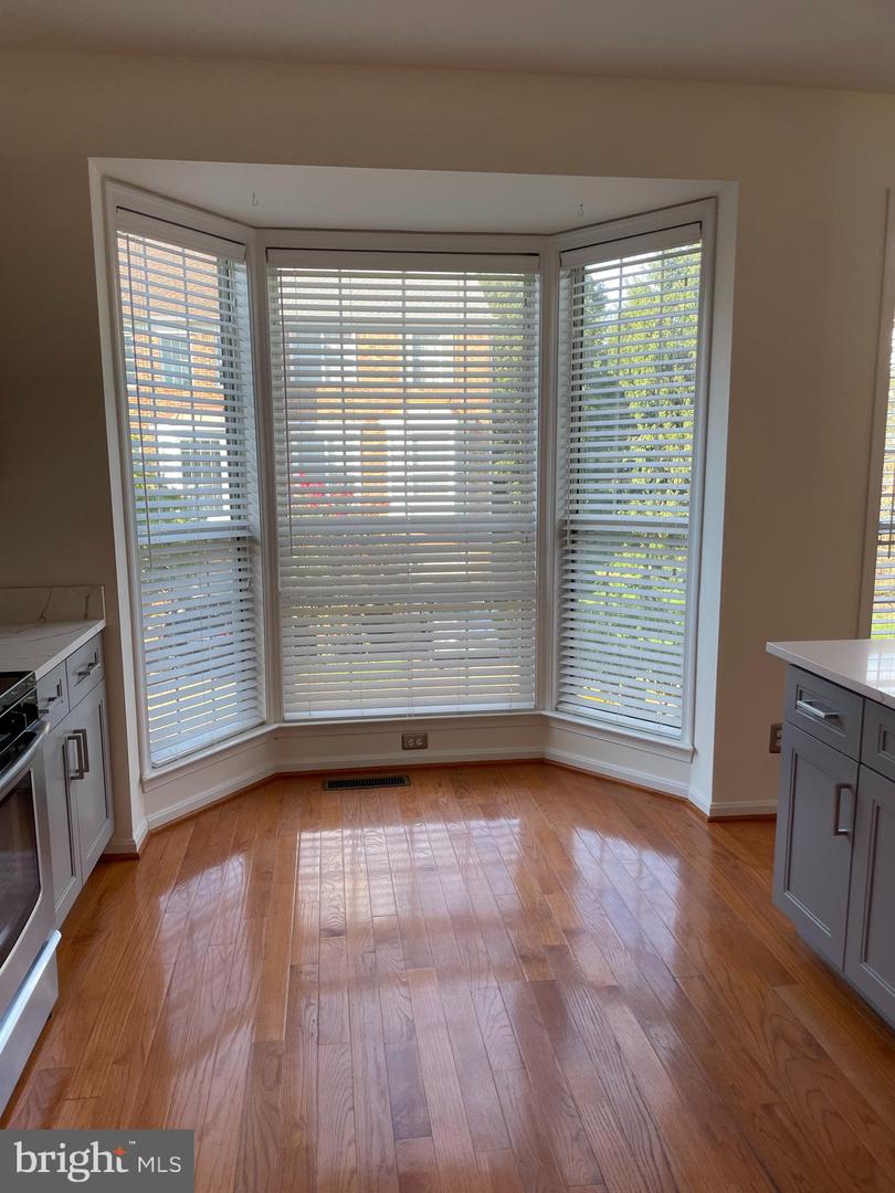 47692 SANDBANK SQ, STERLING, Virginia 20165, 4 Bedrooms Bedrooms, ,3 BathroomsBathrooms,Residential,For sale,47692 SANDBANK SQ,VALO2108430 MLS # VALO2108430