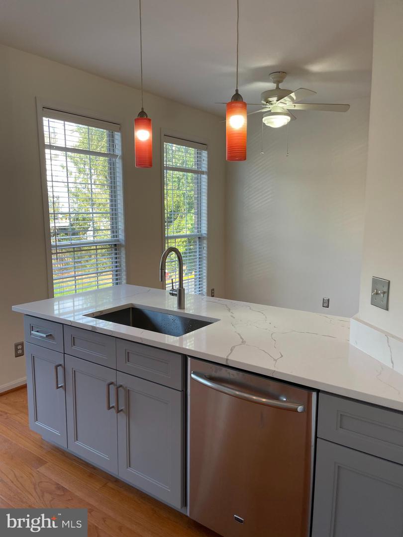 47692 SANDBANK SQ, STERLING, Virginia 20165, 4 Bedrooms Bedrooms, ,3 BathroomsBathrooms,Residential,For sale,47692 SANDBANK SQ,VALO2108430 MLS # VALO2108430